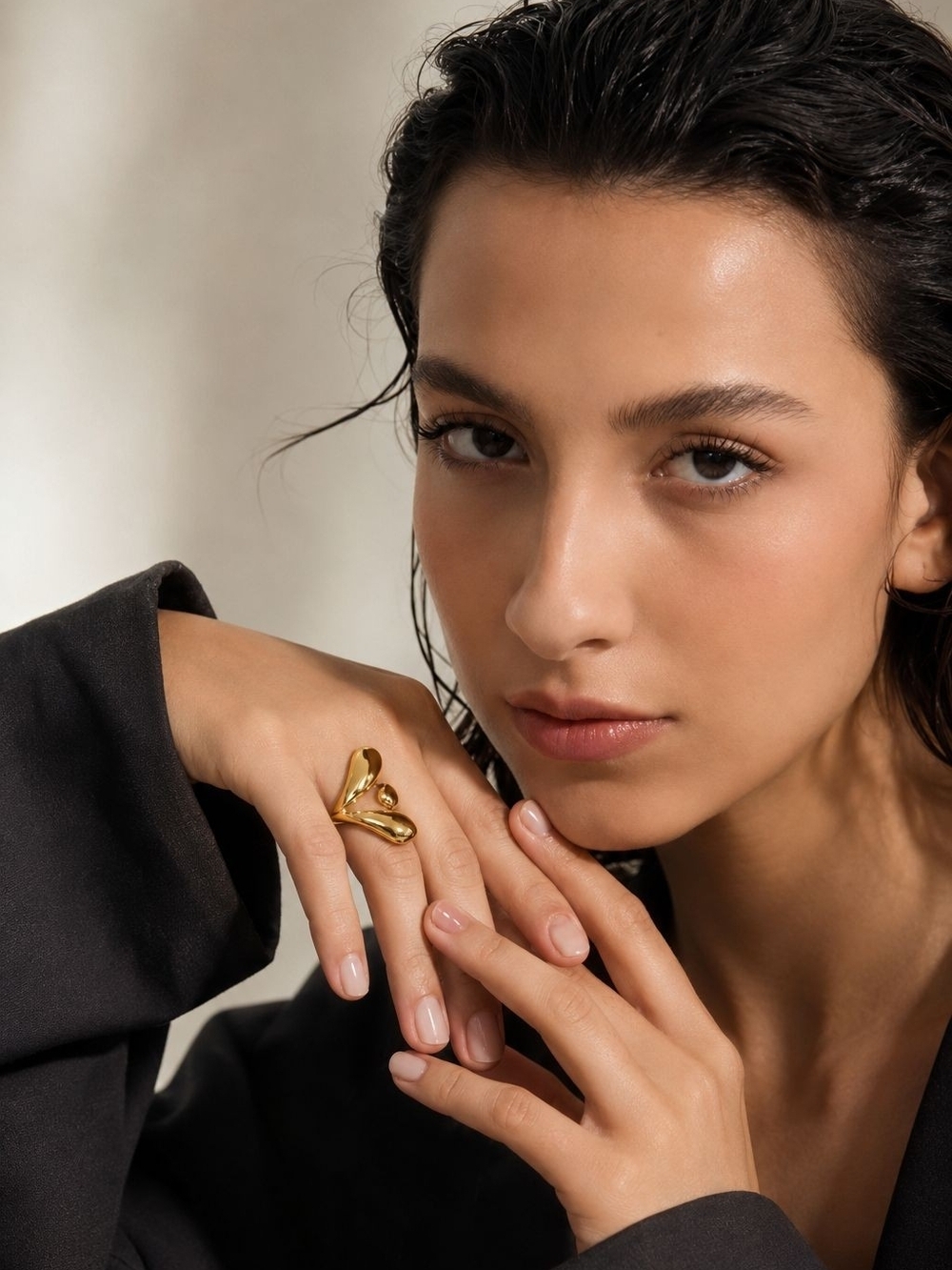 Polished Gold Sculptural Ring - Picture 1 of 6